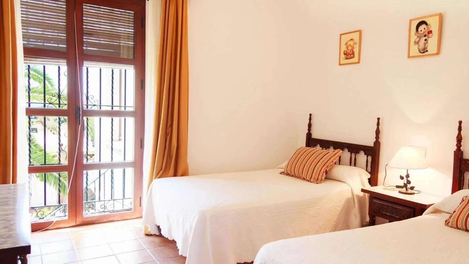 Schoenes Ferienhaus Mit Sonnenterasse Und Pool Villa Lora del Rio 0*,  Spain