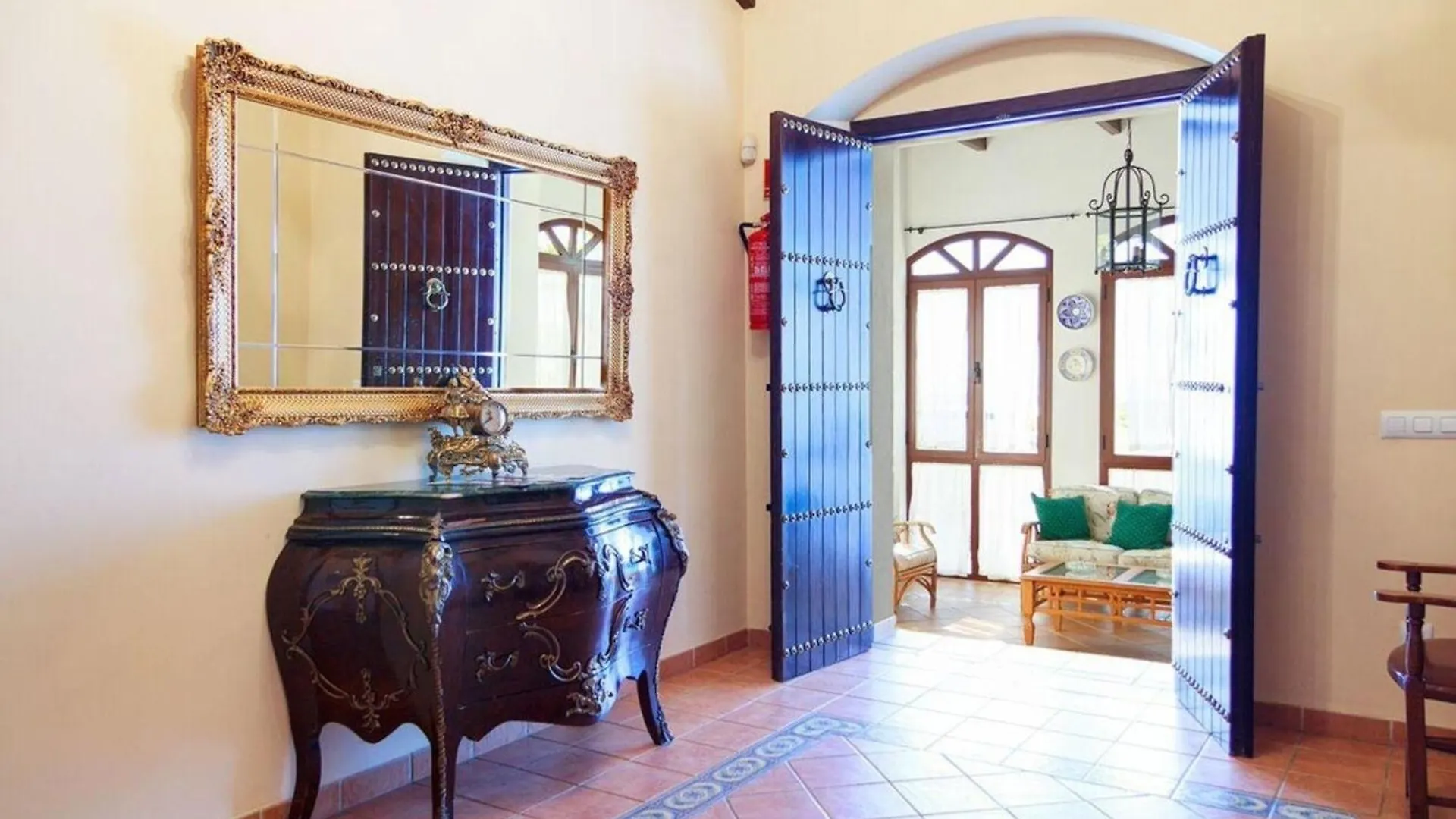 Schoenes Ferienhaus Mit Sonnenterasse Und Pool Villa Lora del Rio